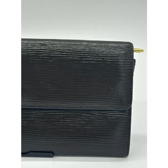 Louis Vuitton Epi International Wallet Trifold Beautifully Painted Exterior - Picture 2 of 14
